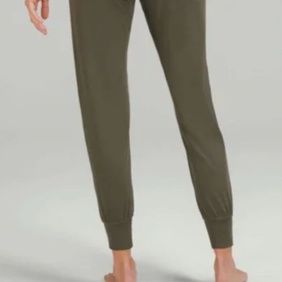 Lululemon Align High Rise Jogger - Dark Olive - Full Length - 10 - Picture 2 of 13